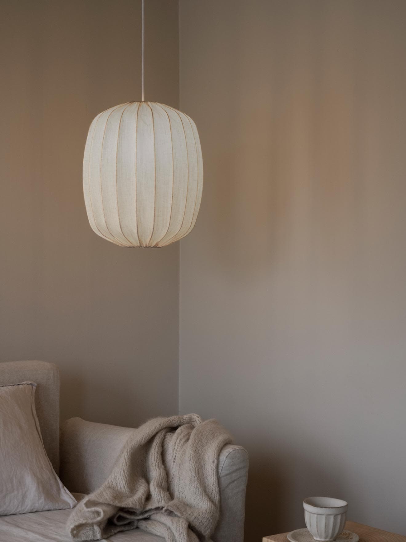 Prisma pendant lamp 35 - linen natural