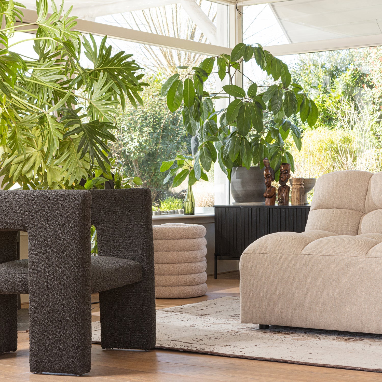 Tiwa fauteuil bouclé donkergrijs