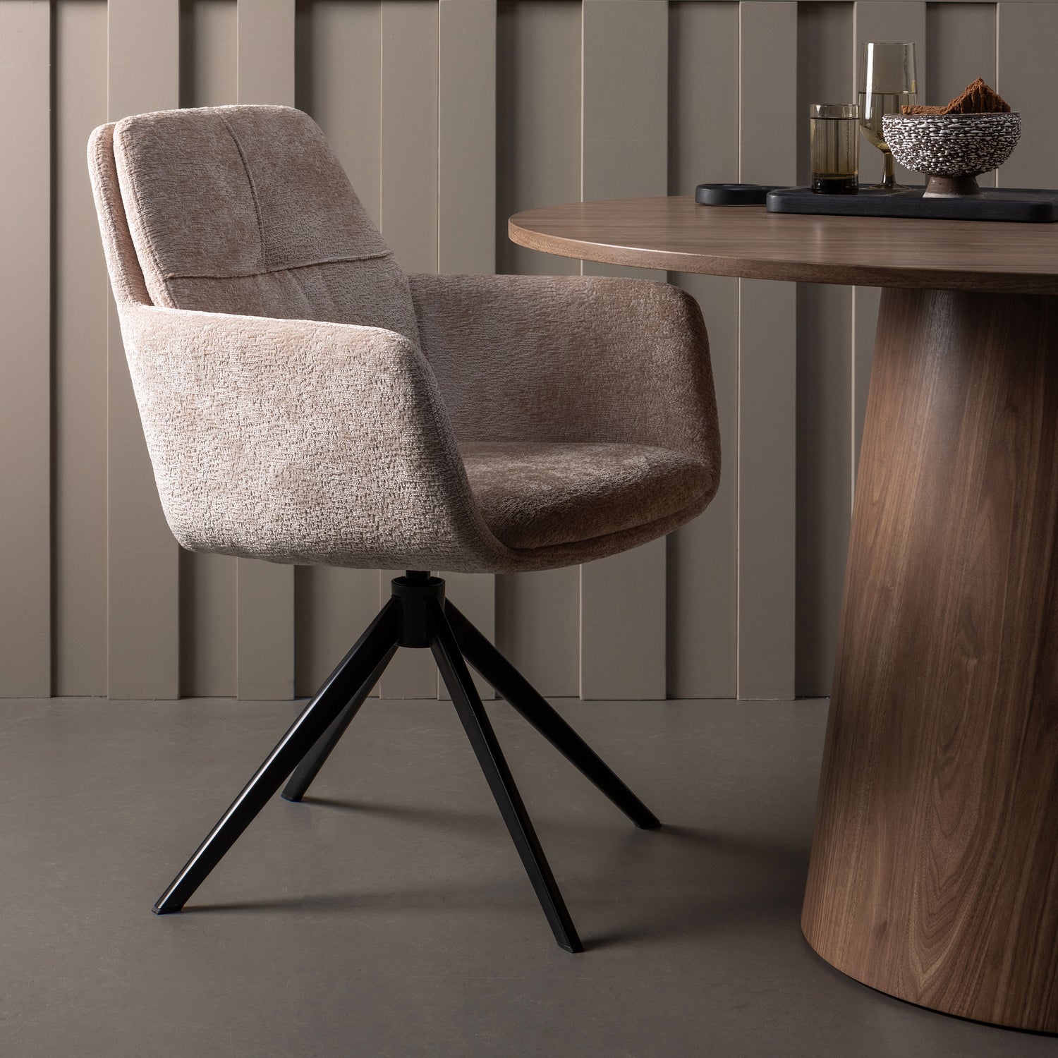 Eettafel Maan rond