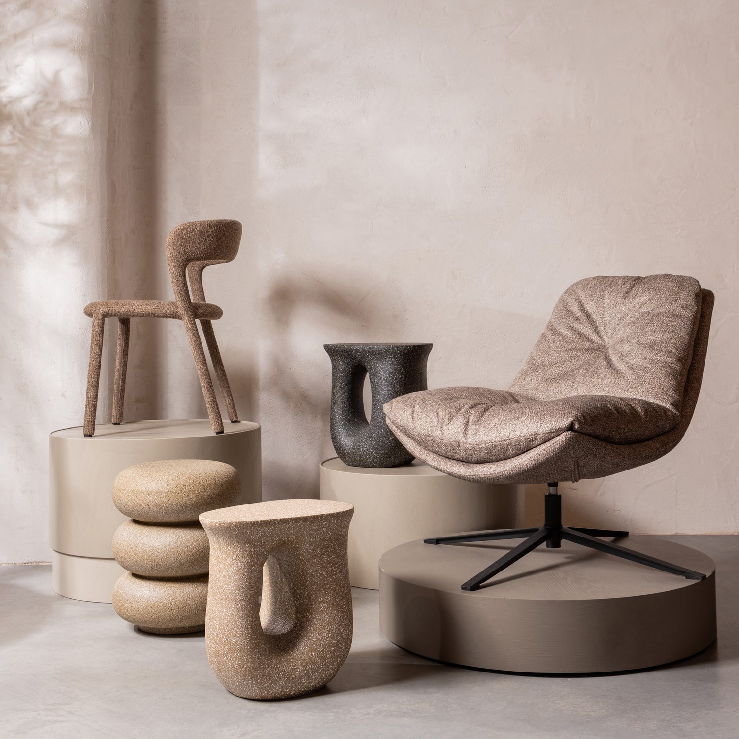 LAUREL SIDE TABLE WITH SPLITTER BEIGE