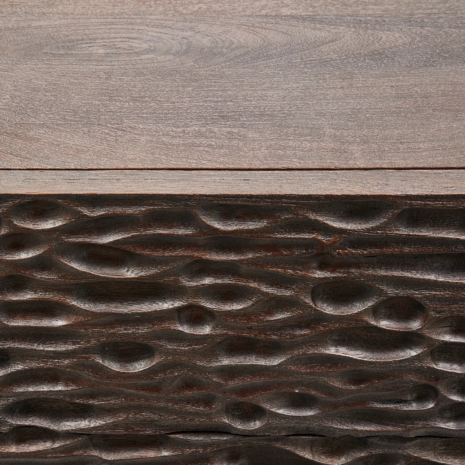 Crumble bedside table