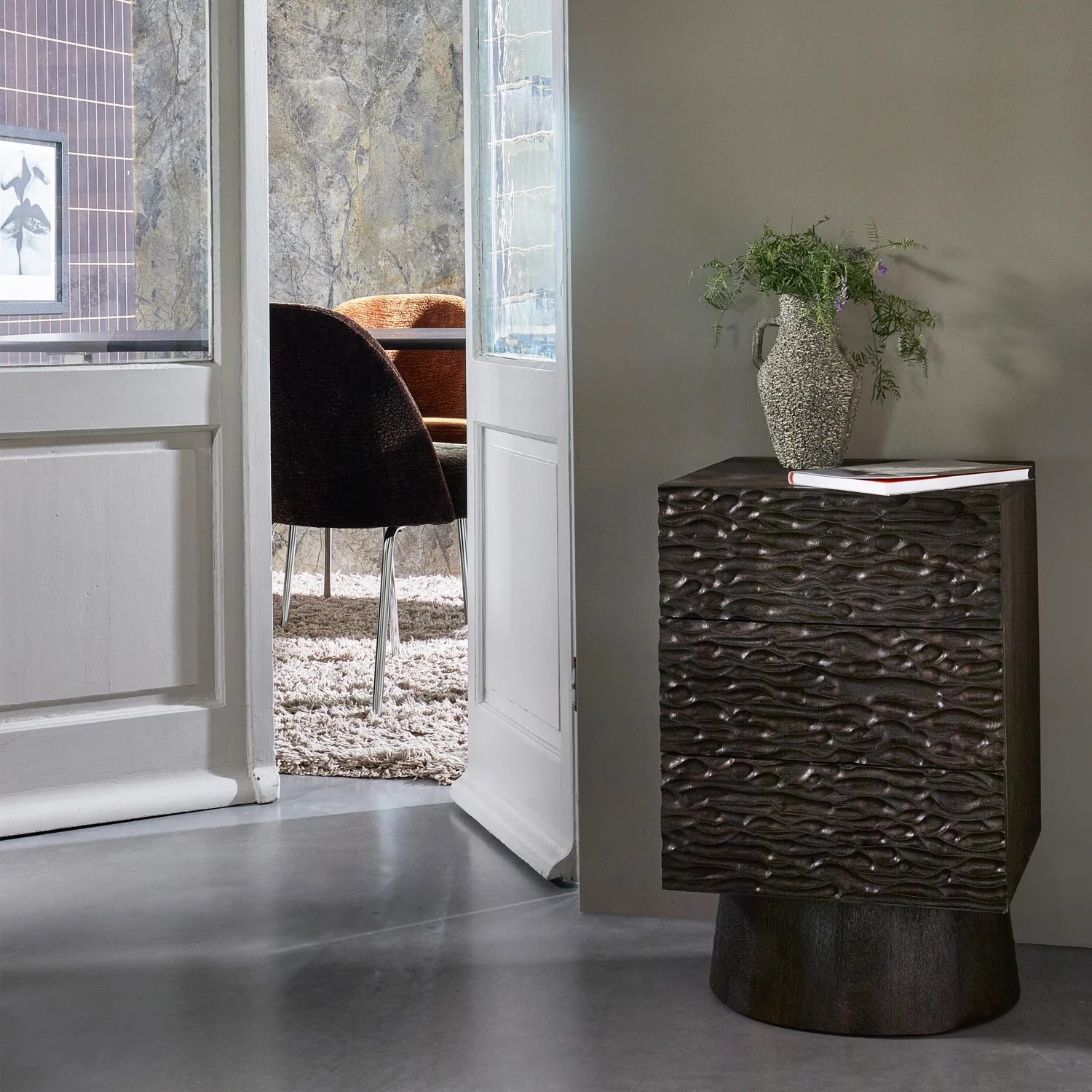 Crumble bedside table