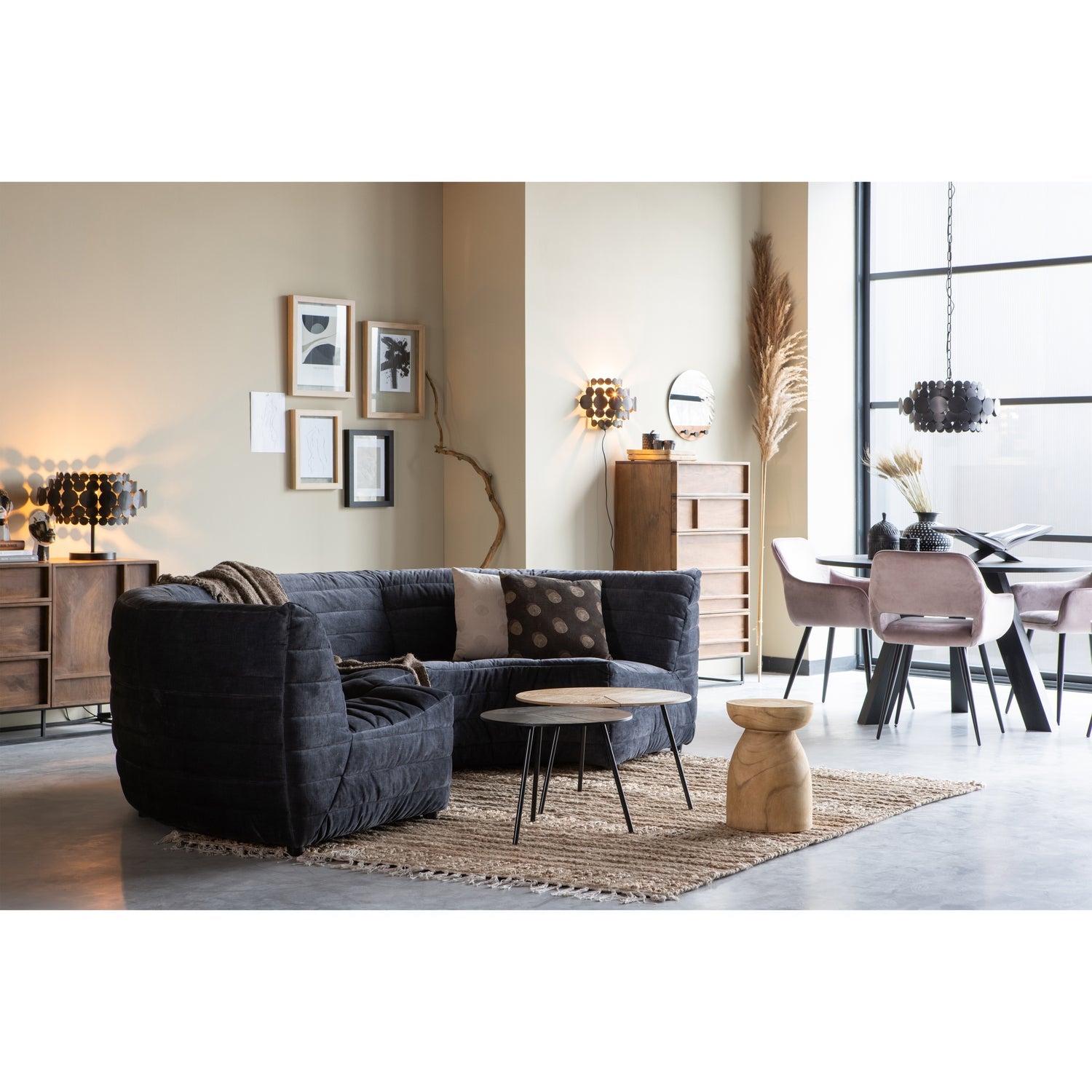 Eettafel Rhonda