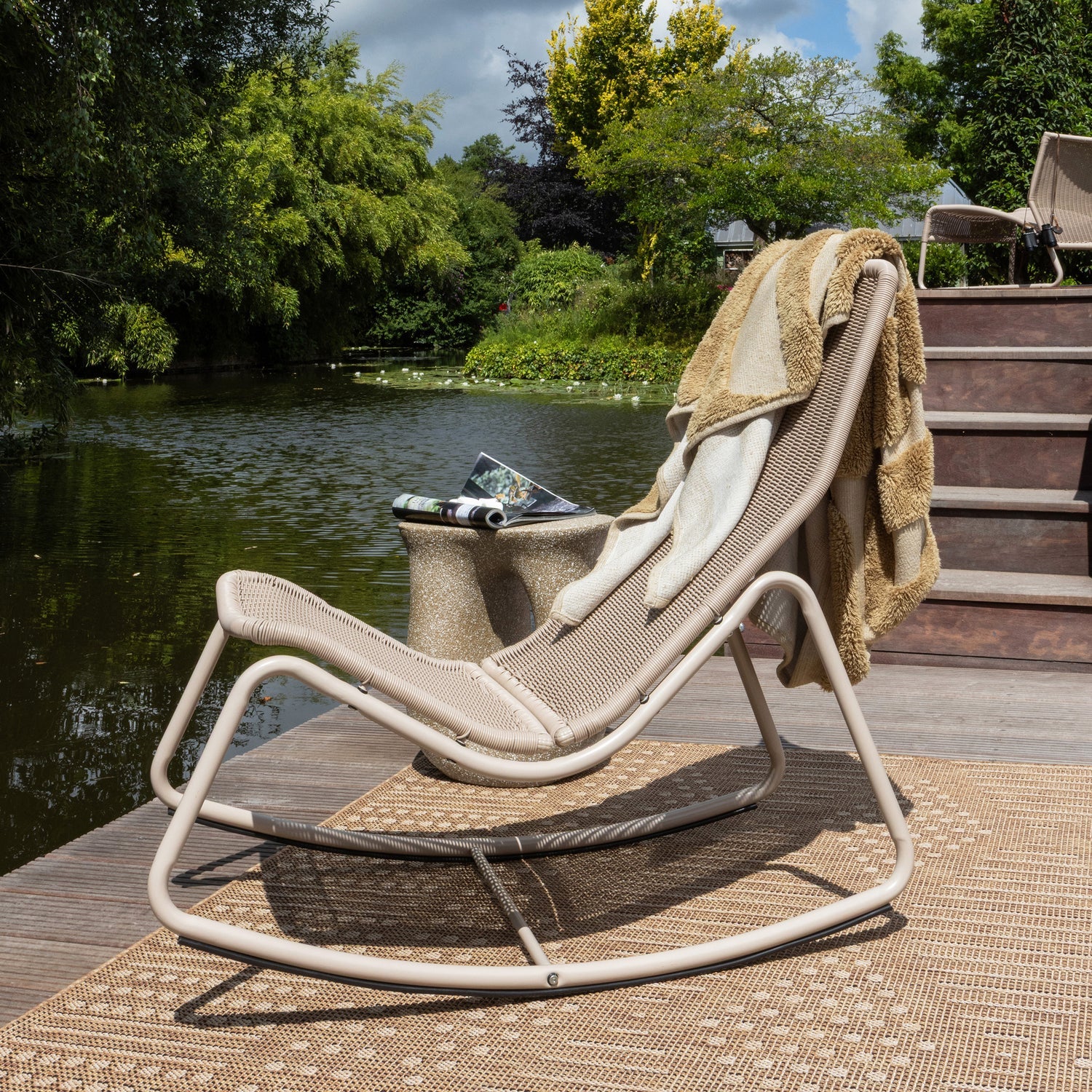 Tom tuin schommelstoel zand
