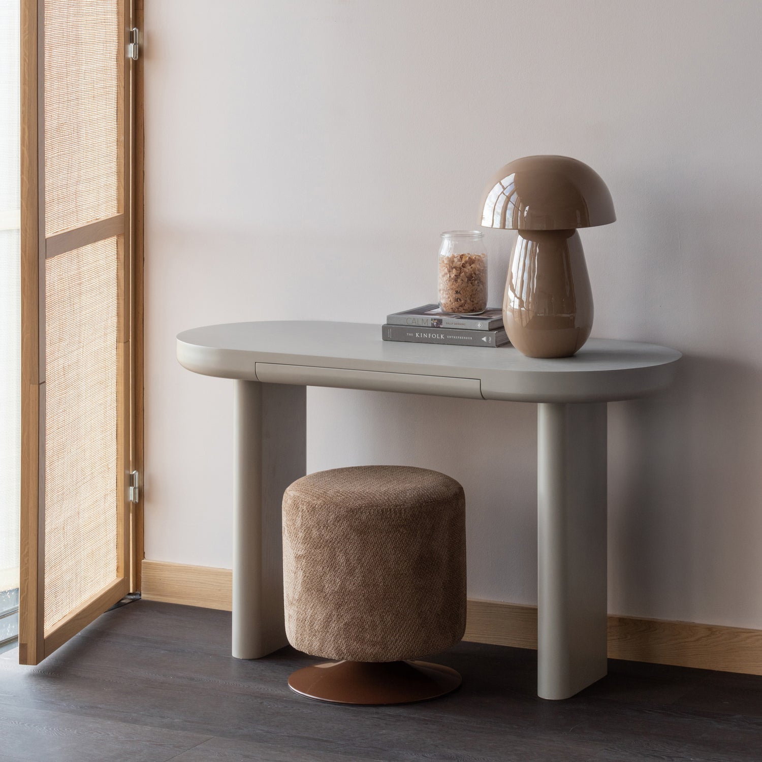 Mael bureau/sidetable fineer dust