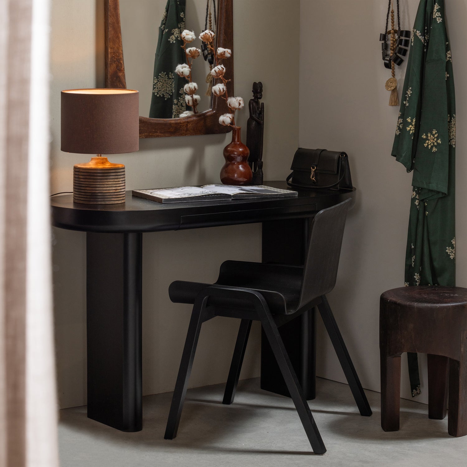 MAEL DESK/SIDETABLE BLACK VENEER