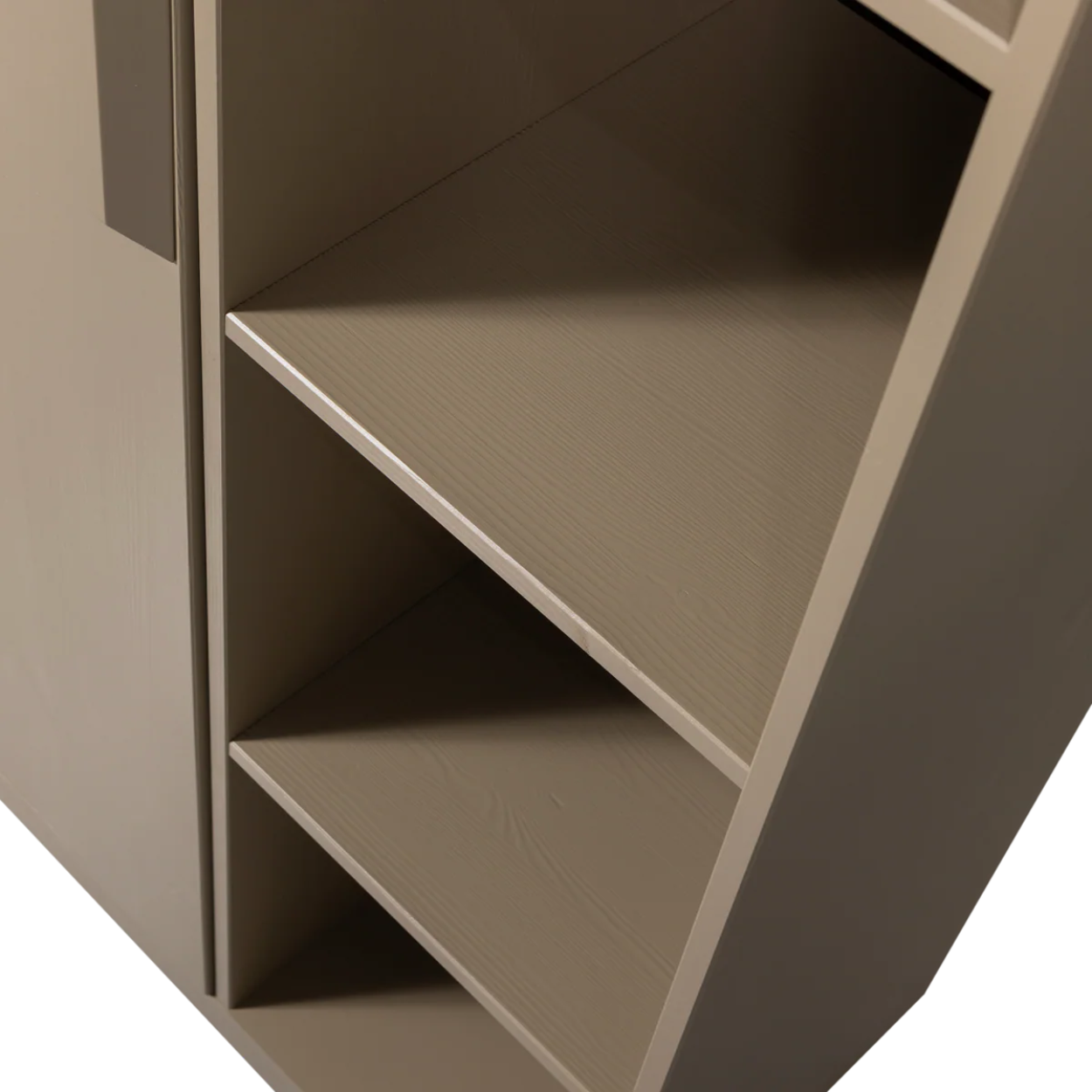 Lowen storage cabinet 