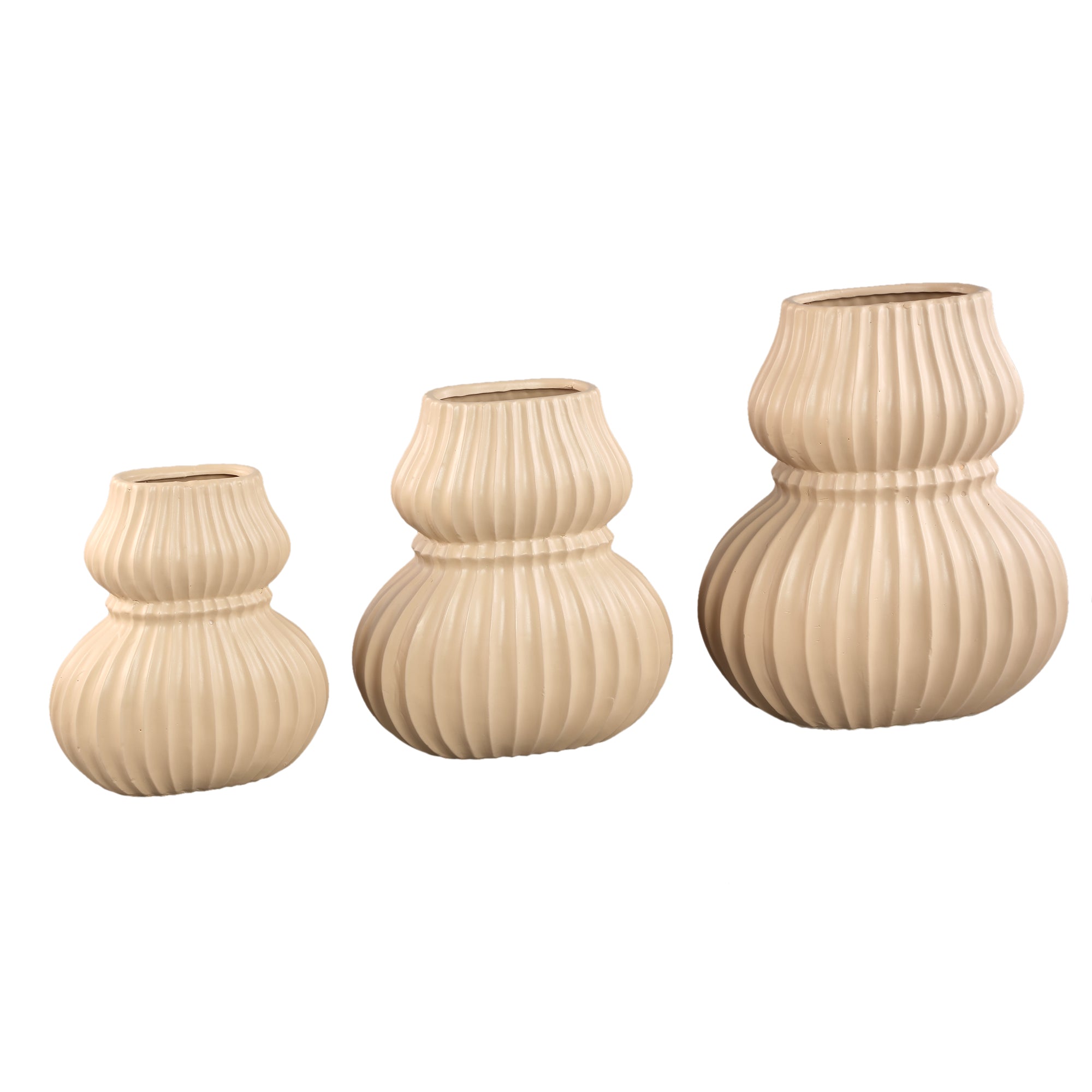 Halta Cream Oval Ceramic Bulby Vase Ribbed L