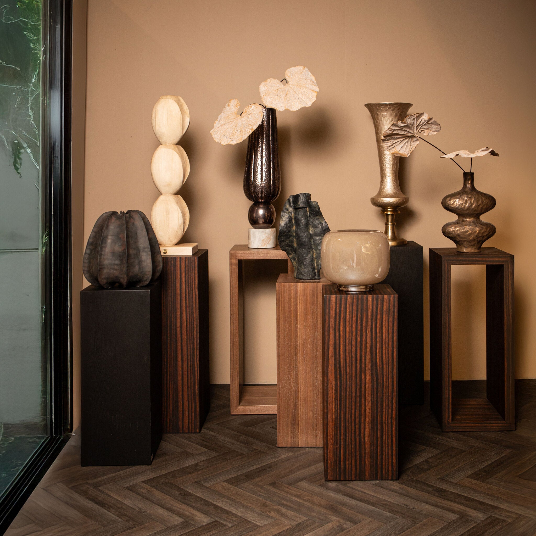 Tiess Black Wooden Veneer Pedestal Set Of 2