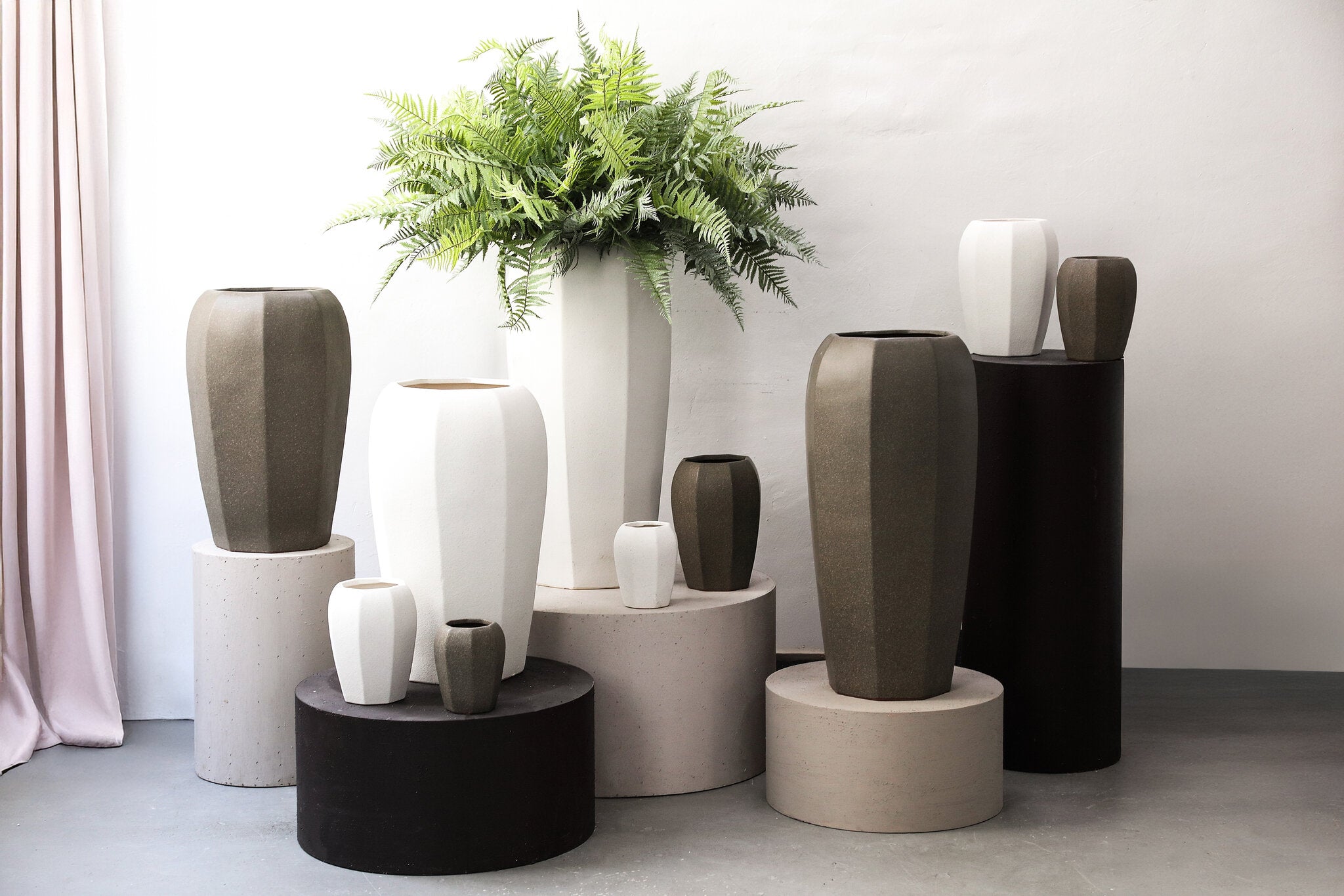 Myrick Cream Ceramic Pot Octagon Shape L