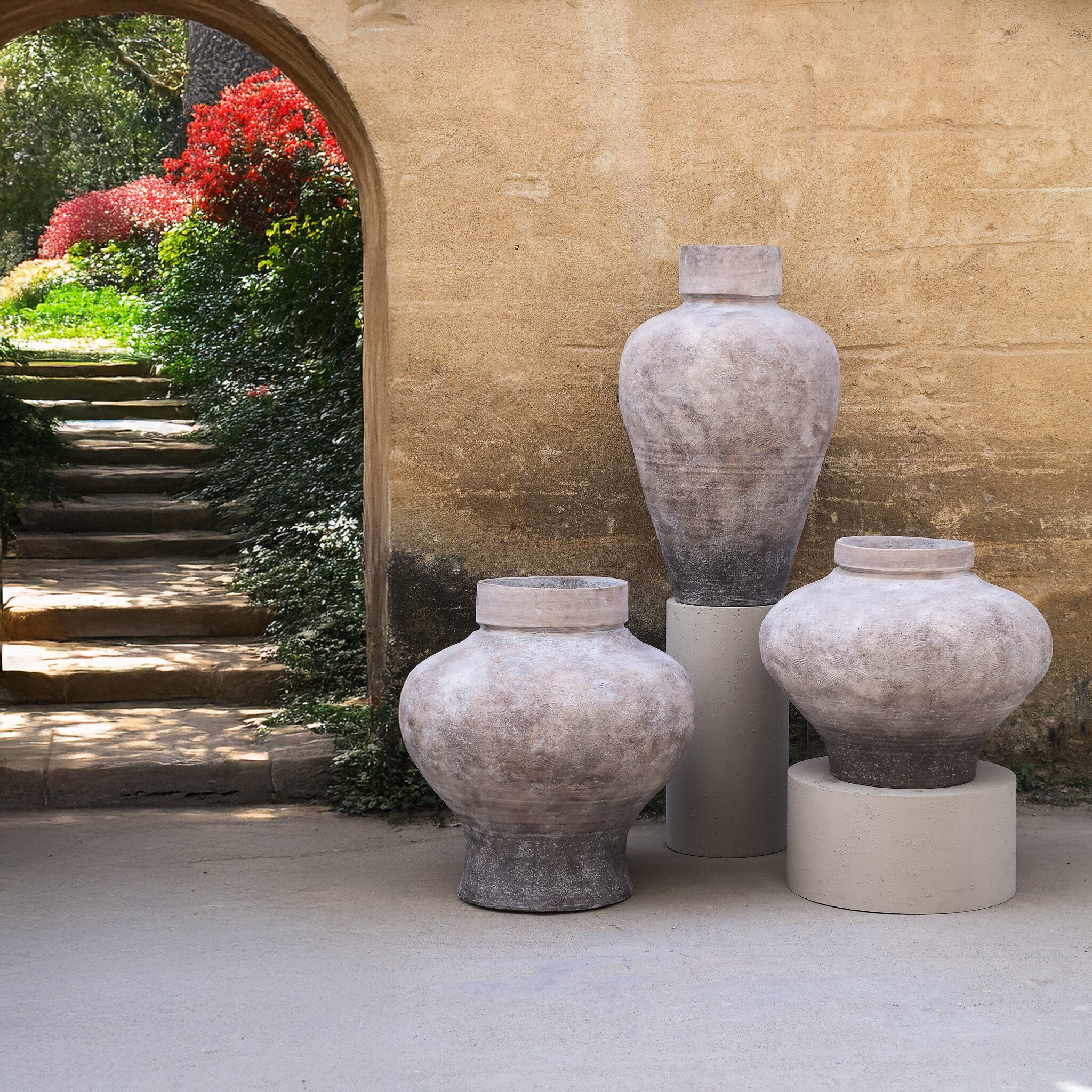 Michle Beige Fiber Cement Vintage Jar Pot S