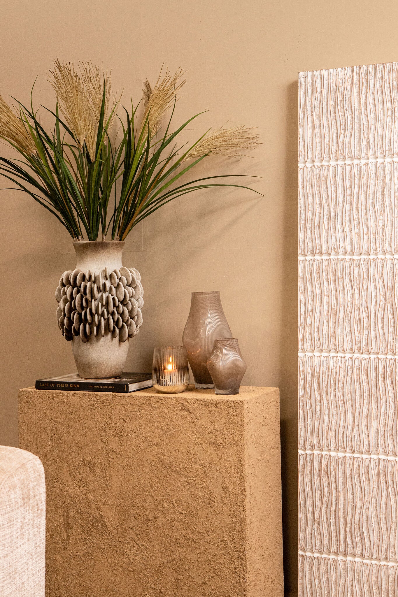 Wina Beige Ceramic Vase With Round Scales High L