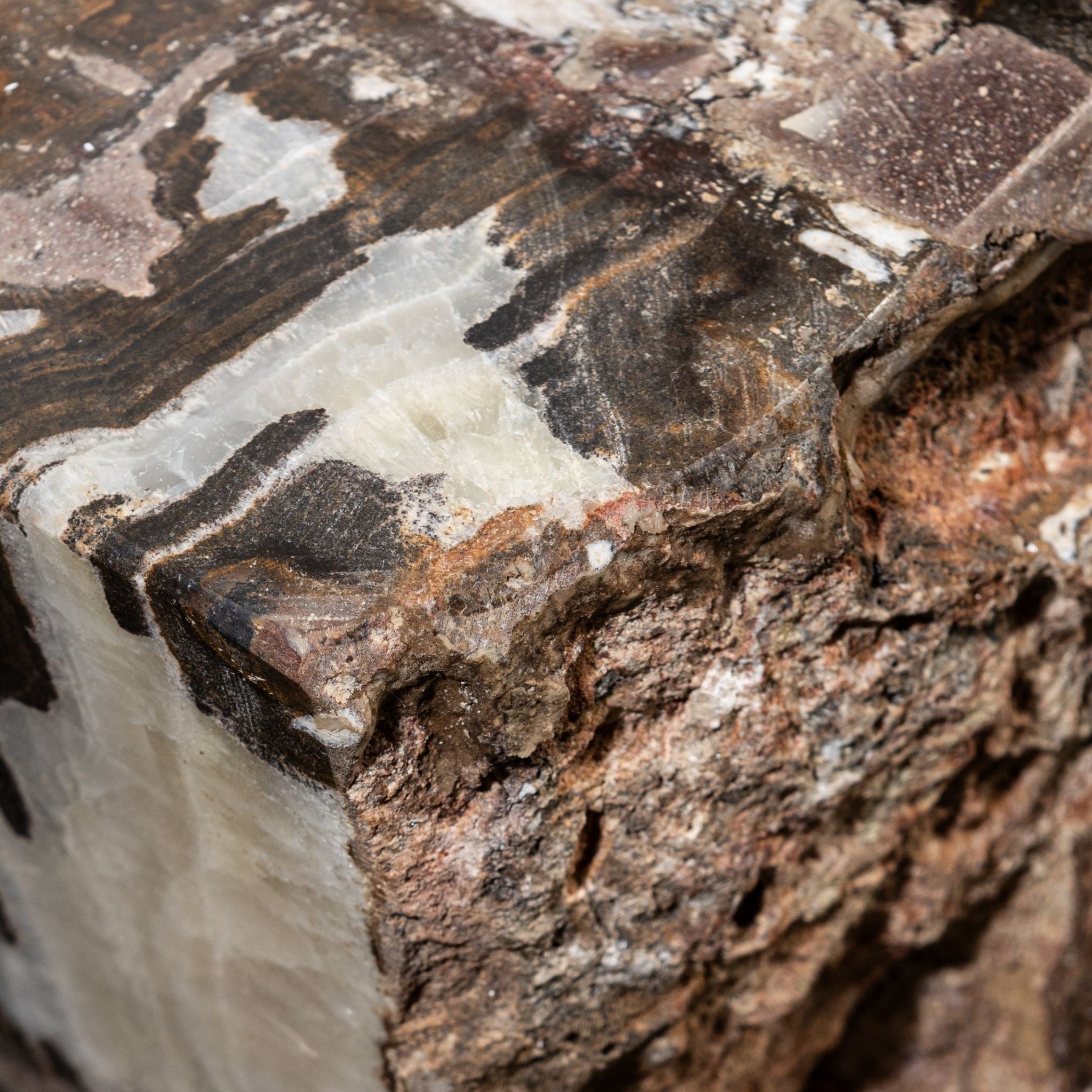 Keydan Natural Onyx Lapis Pedestal With Rough Side