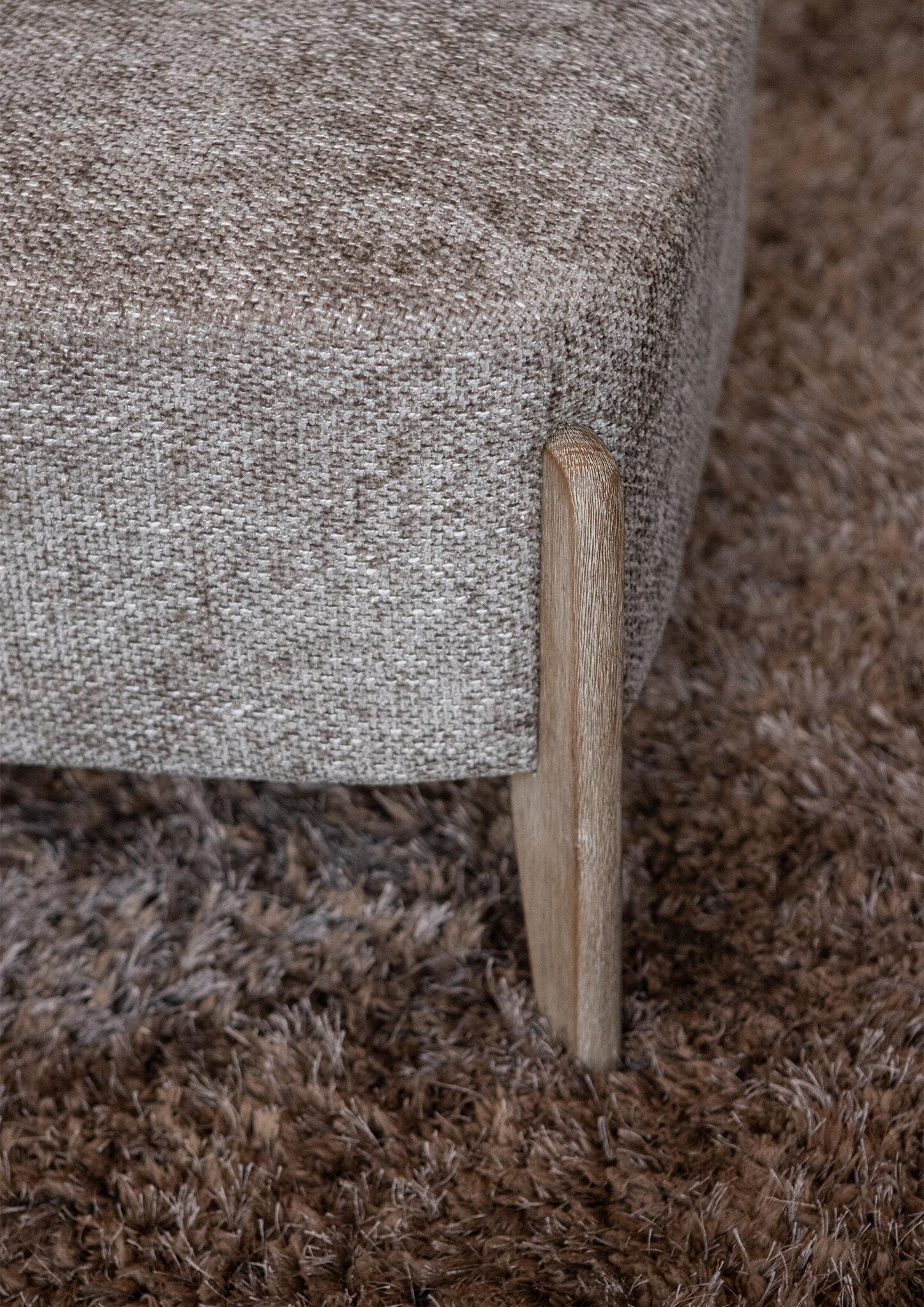 Vale Taupe Fauteuil Legacy 3 Mink Rubber Wood