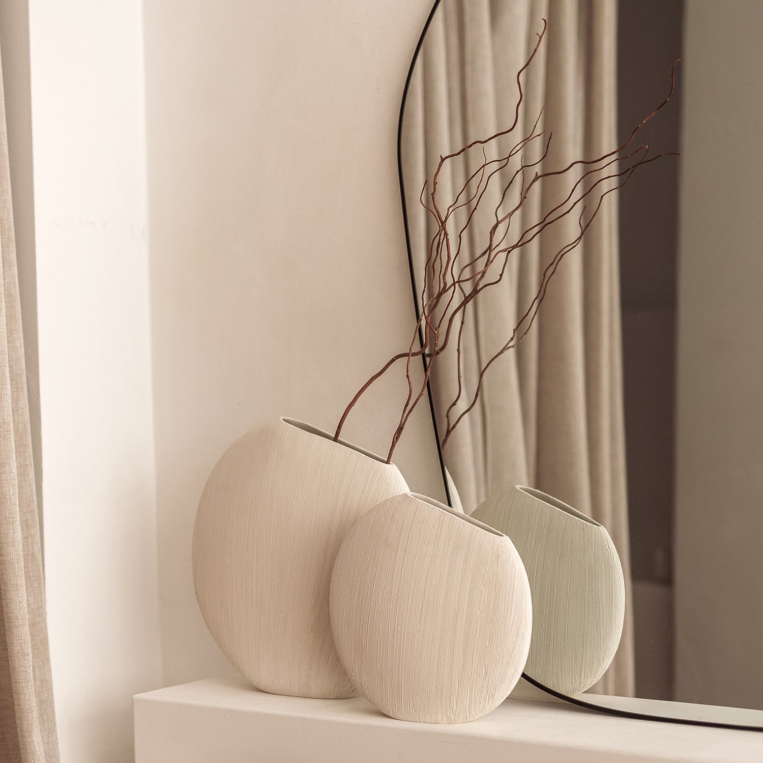 Vaas Vico 30x29 cm beige