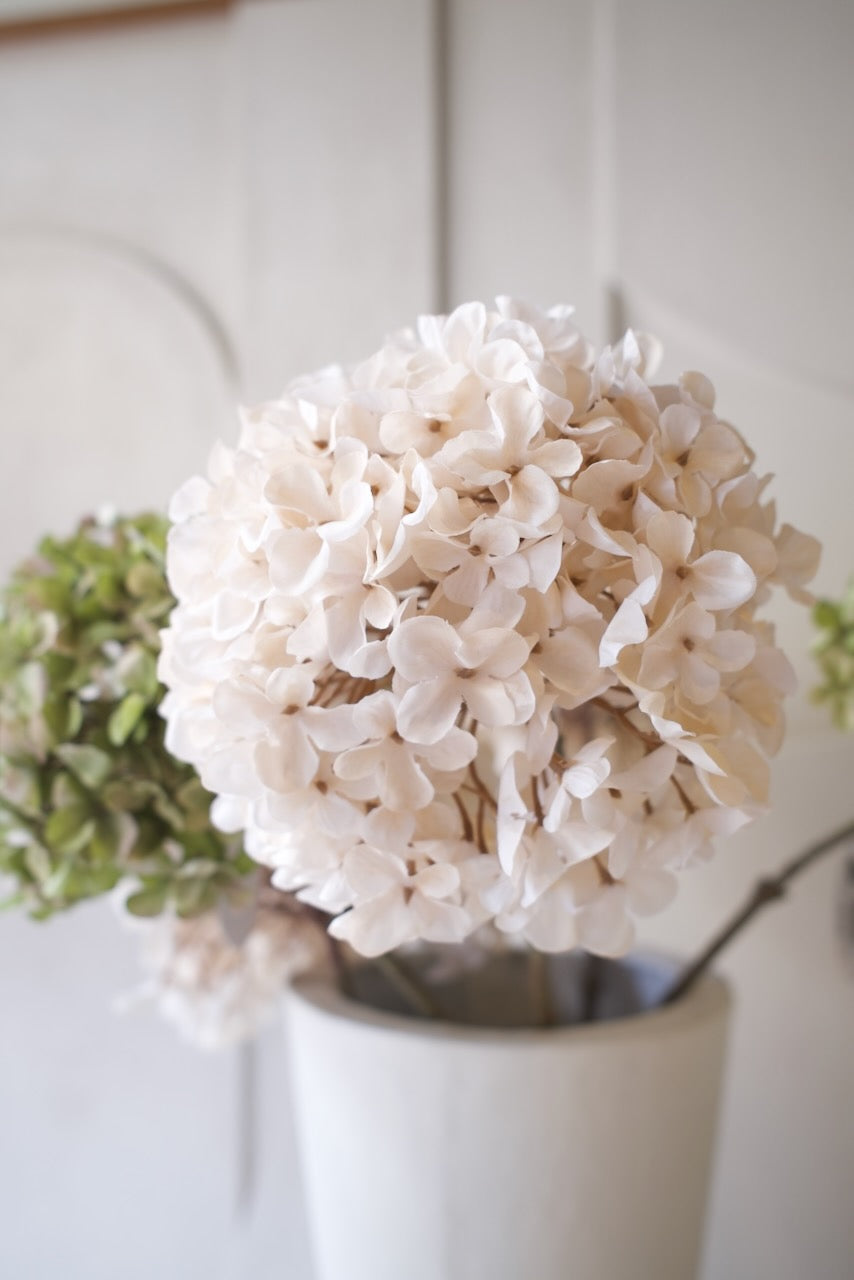 Kunsttak Hydrangea creme 65 cm