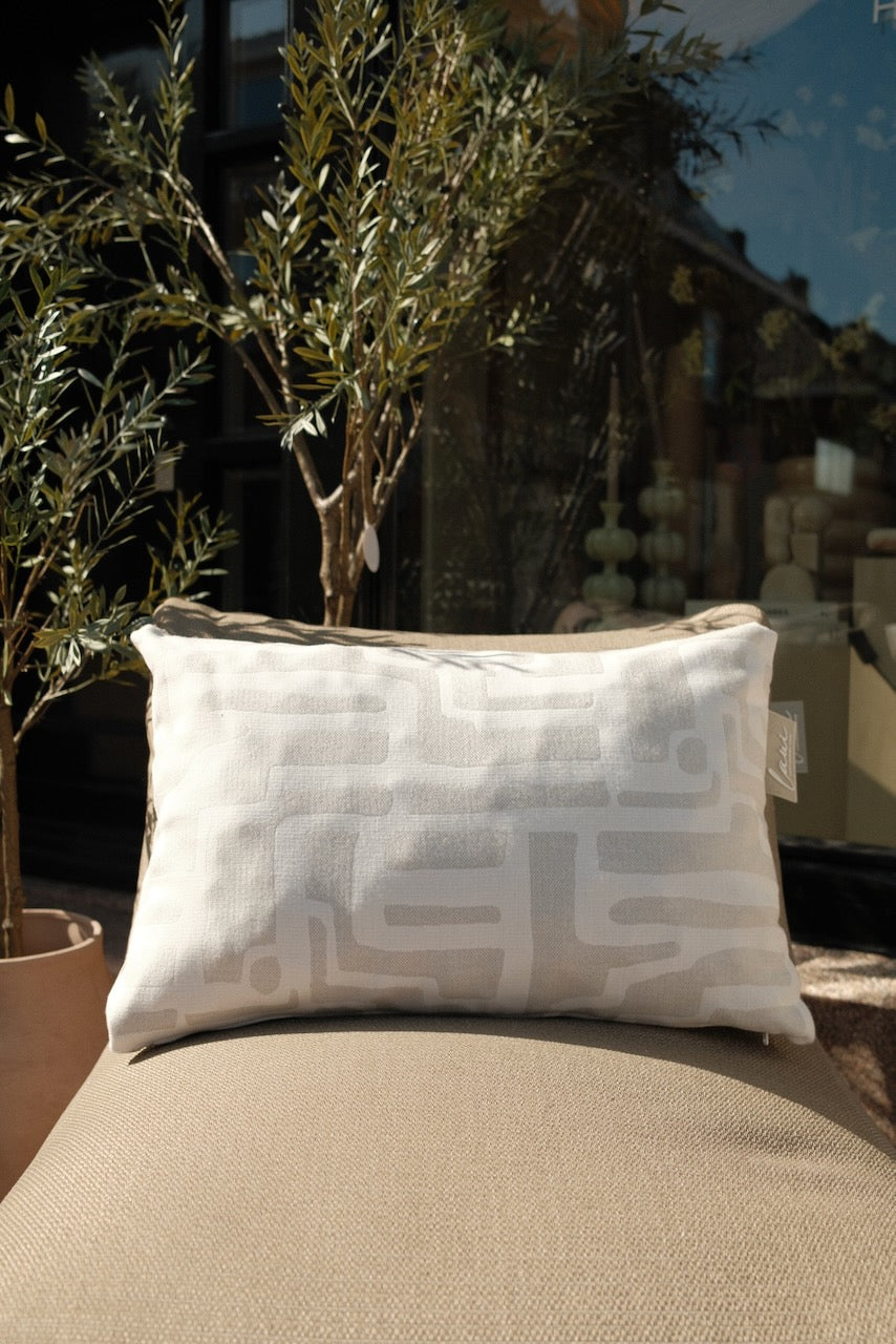 Outdoor Kussen 60 x 40 cm Riddle Plaster