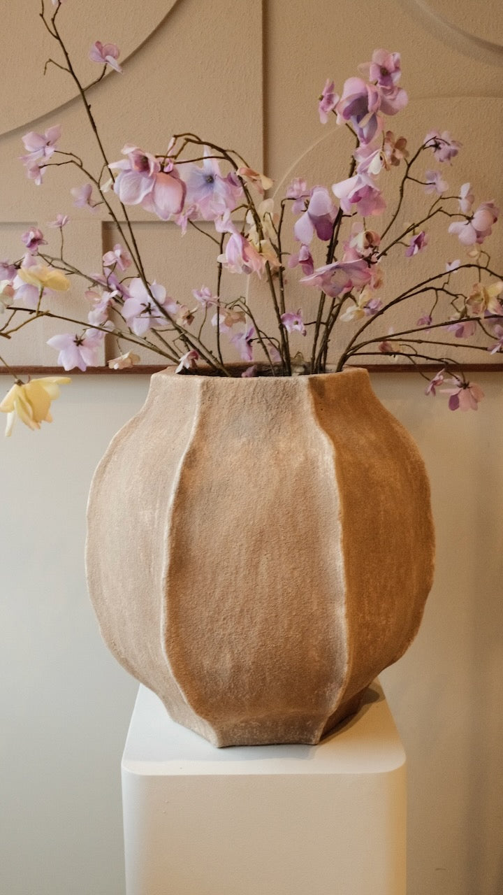 Vaas Saphira Ø40x40,5 cm mat zand