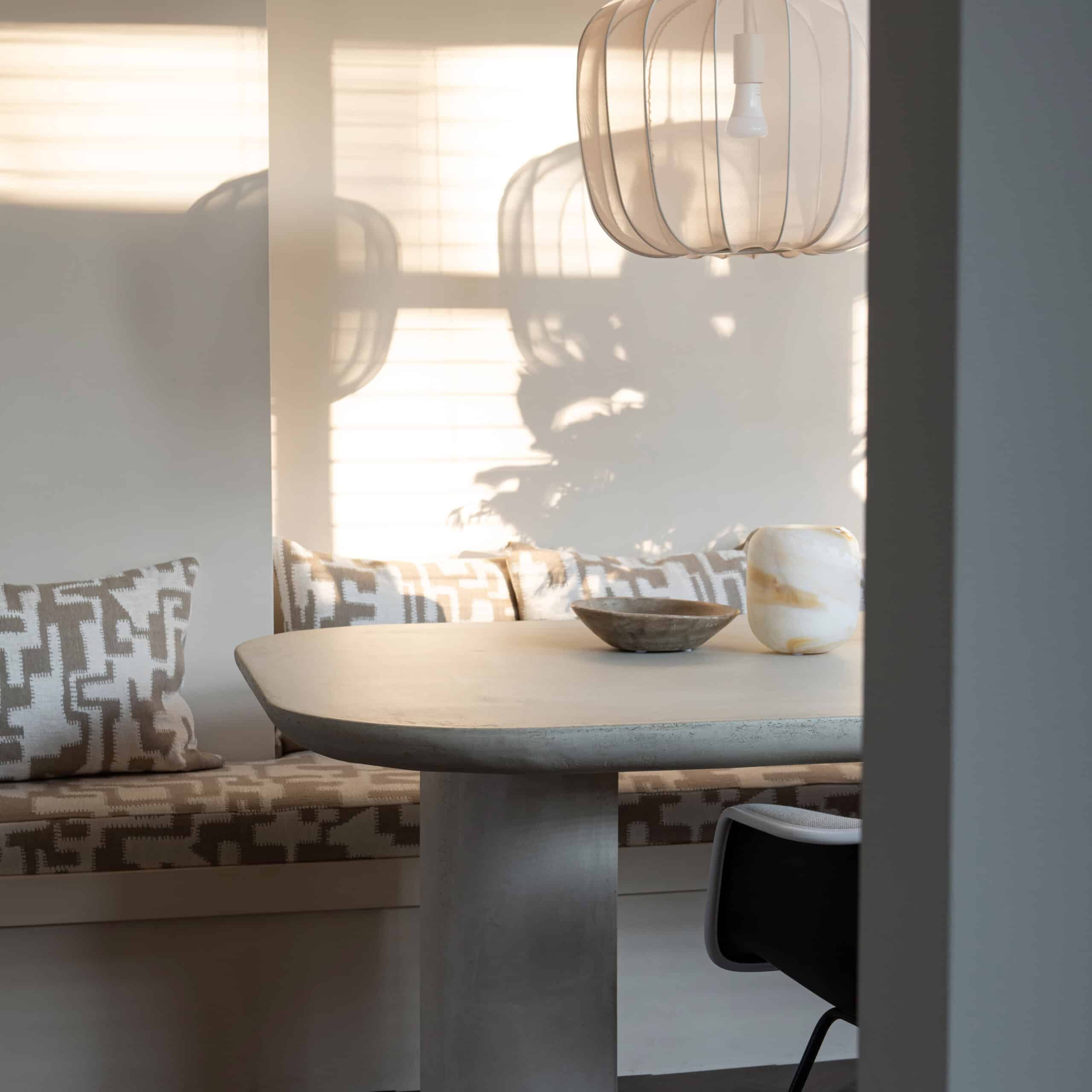 Studio LDE Dining table