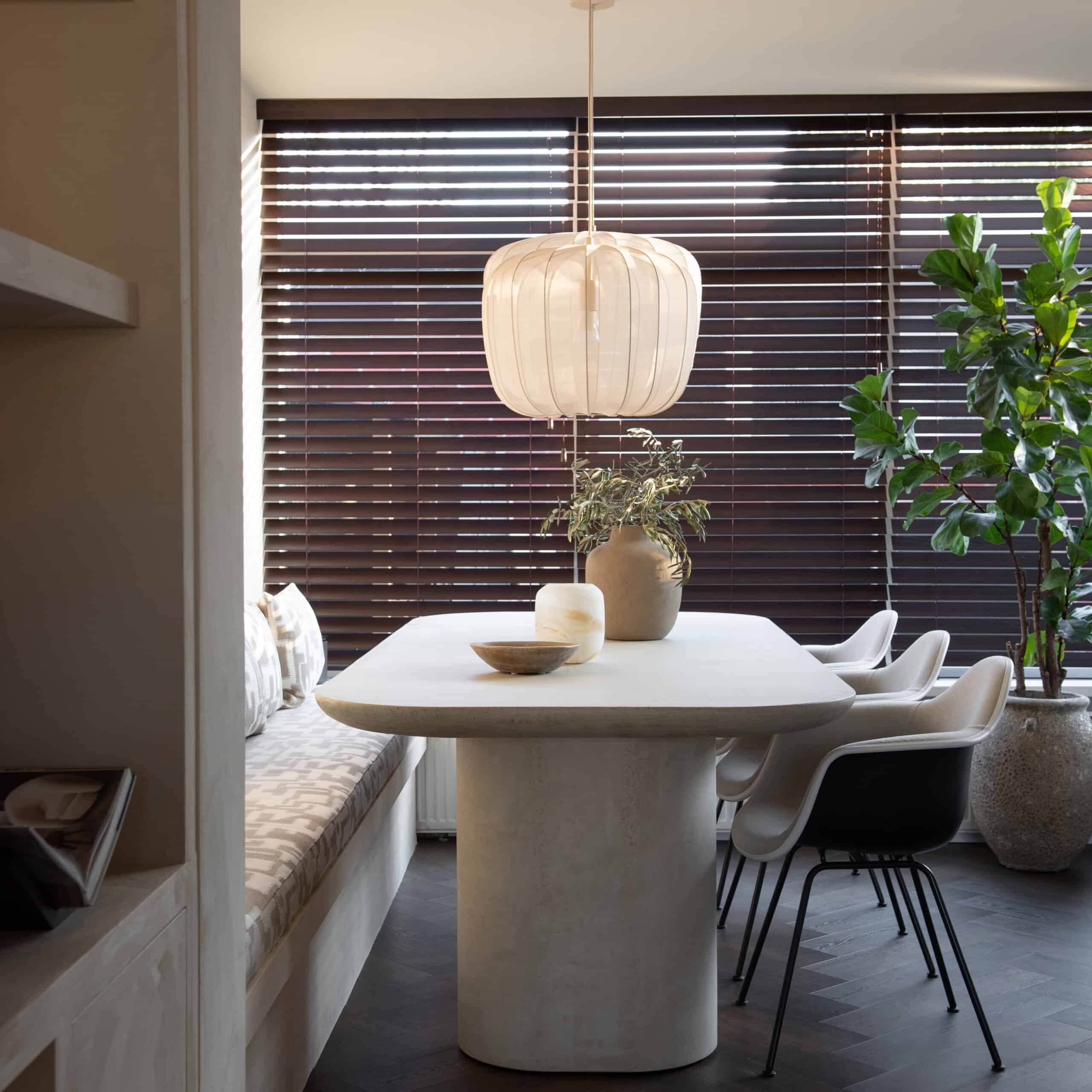 Studio LDE Dining table