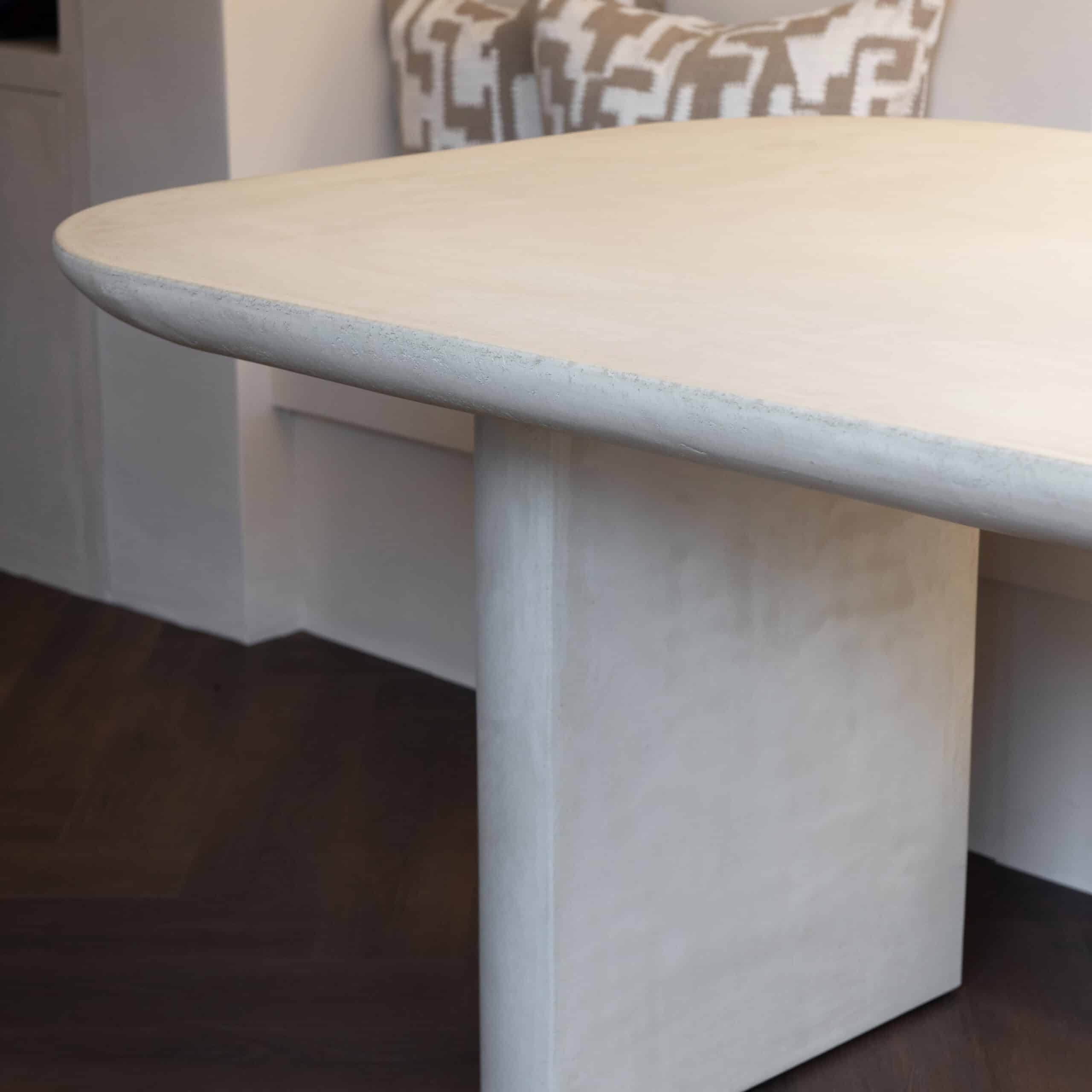 Studio LDE Dining table