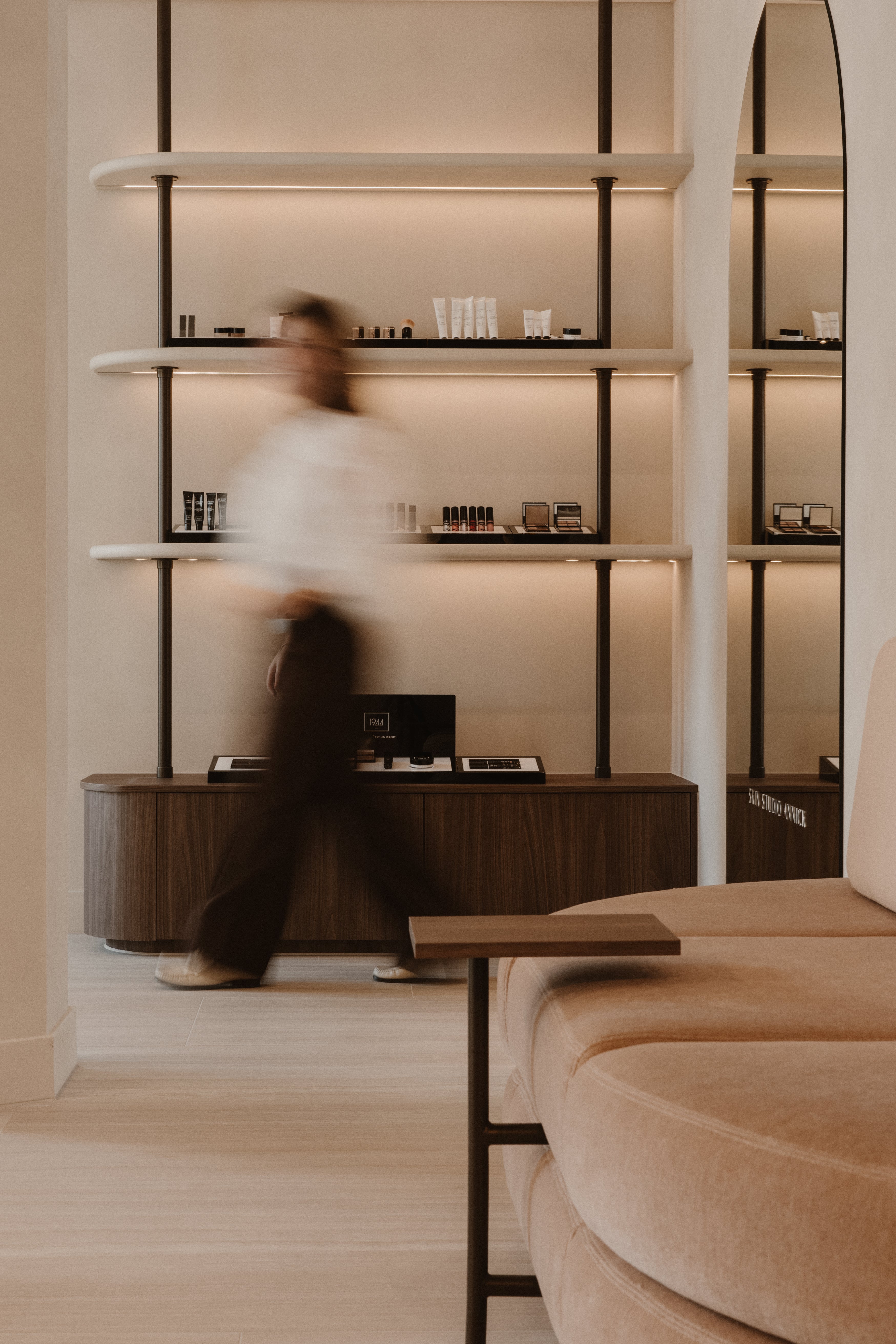 Studio LDE - Home of Art & Interior