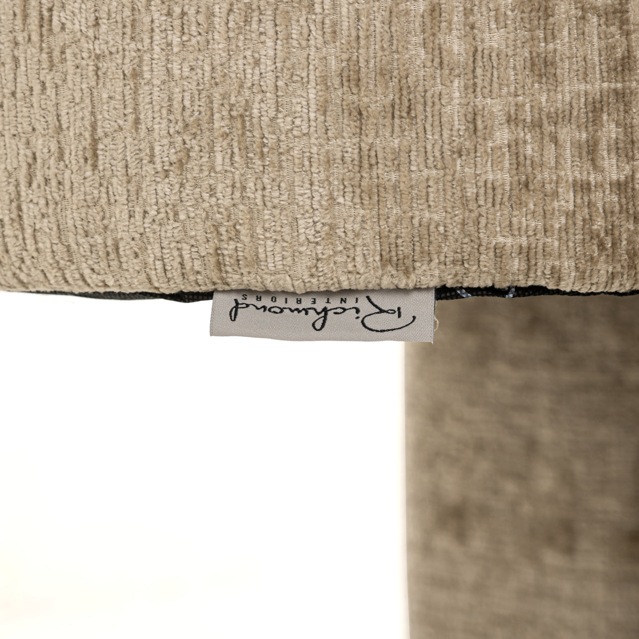 Chair Belle desert fusion fire retardant (FR-Fusion 109 desert)