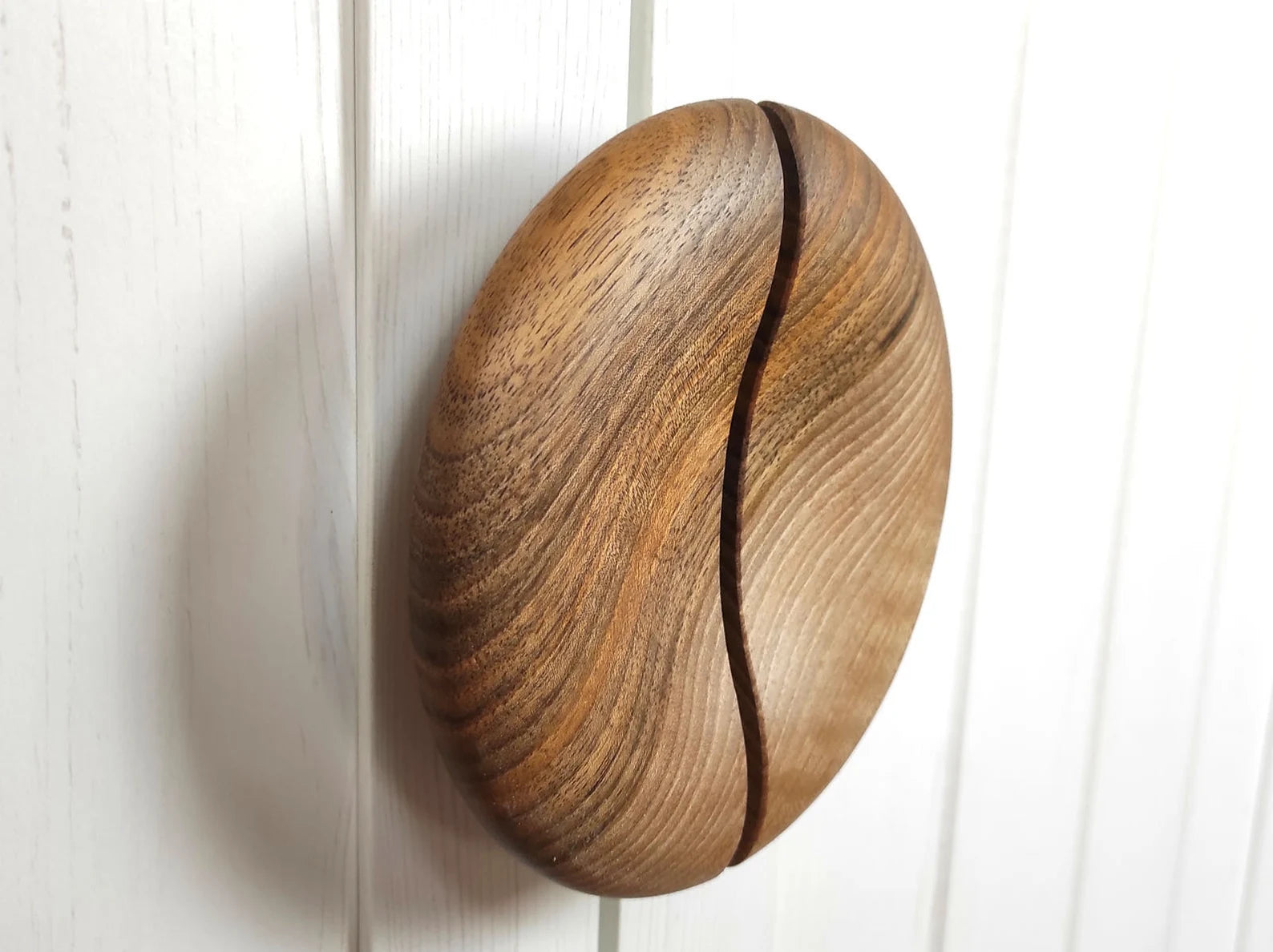 handle Moon half