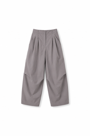 Broek Leah