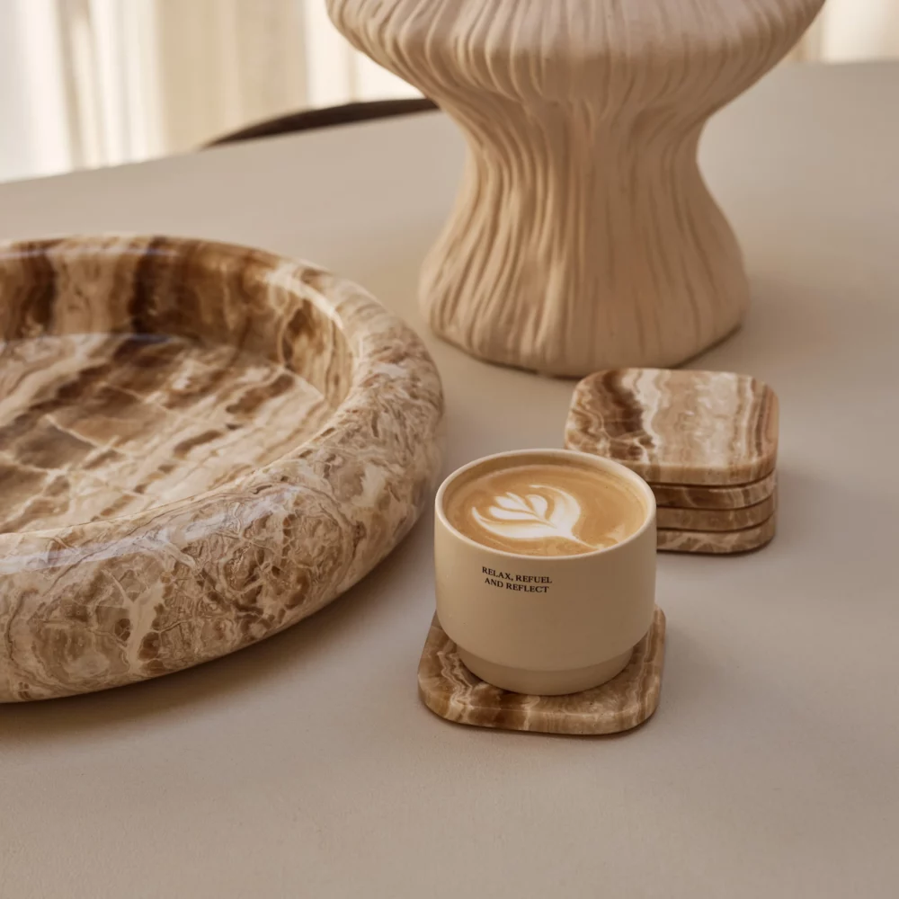Marmer onderzetters - organisch - sandal onyx - set van 4 stuks - 10x10x1cm - Afbeelding 3