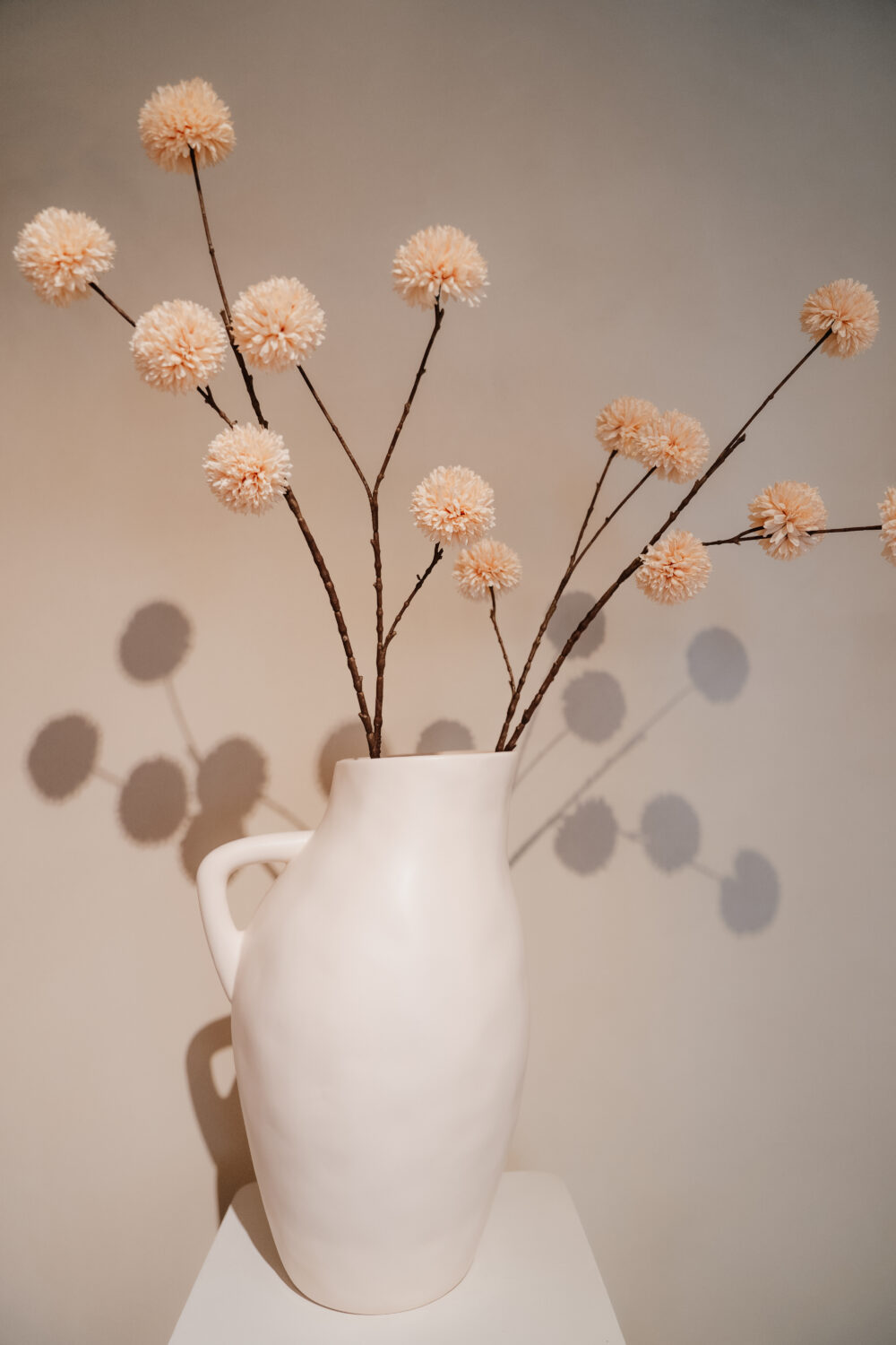 Kunsttak pompom spray L Cream - Afbeelding 3