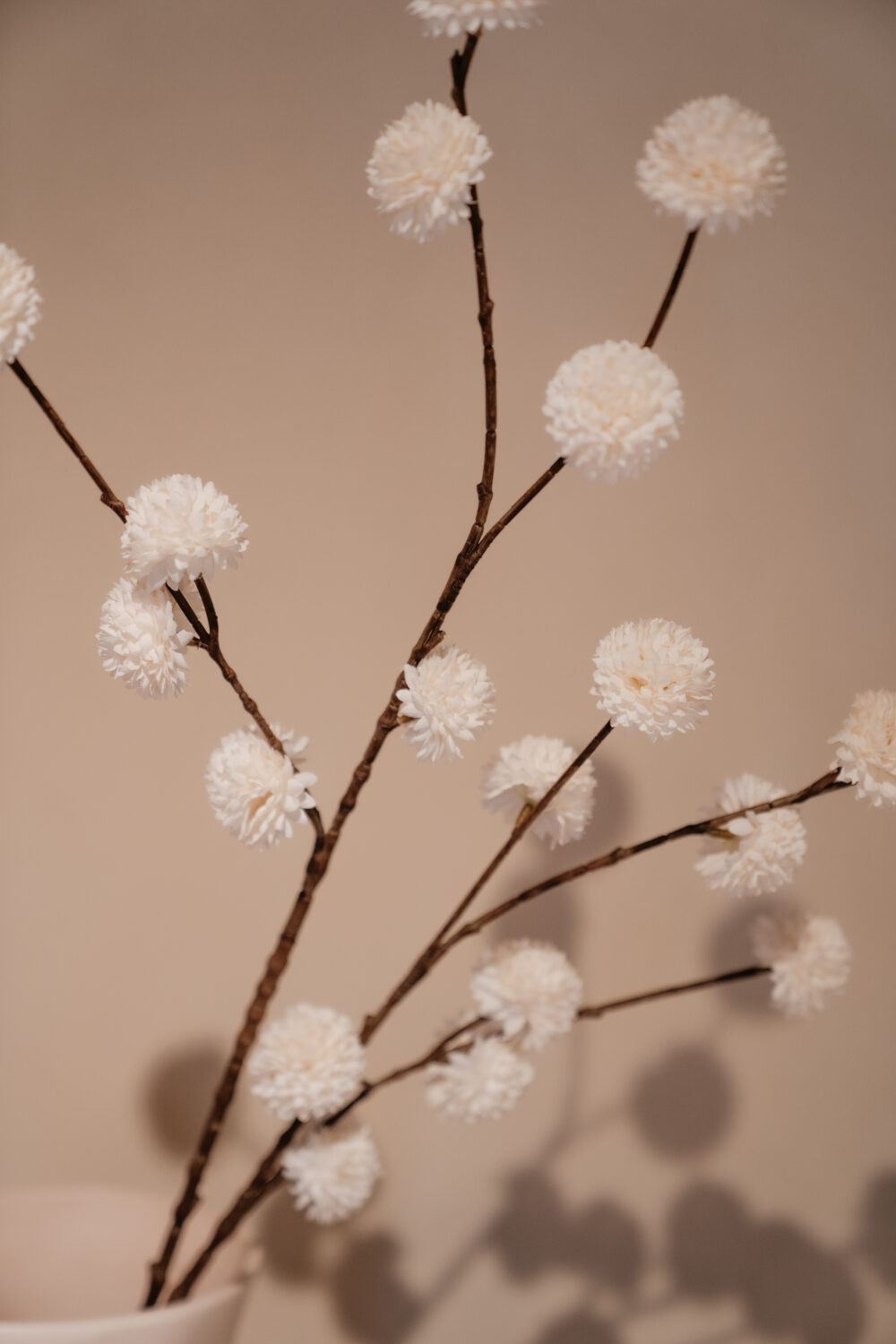 Kunsttak pompom spray M White - Afbeelding 3