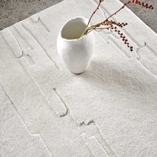 Carved 250x350 Ivory
